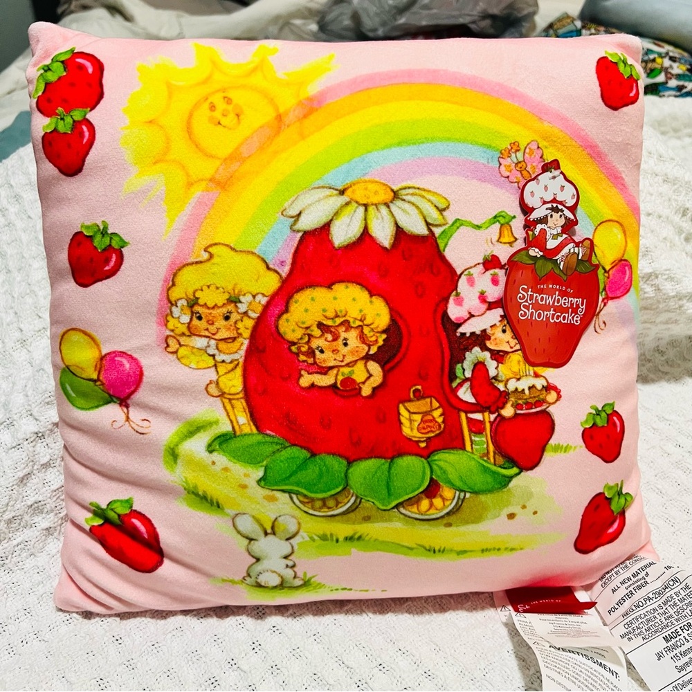NWT Strawberry Shortcake 14”x14” Throw Squishy Square Pillow